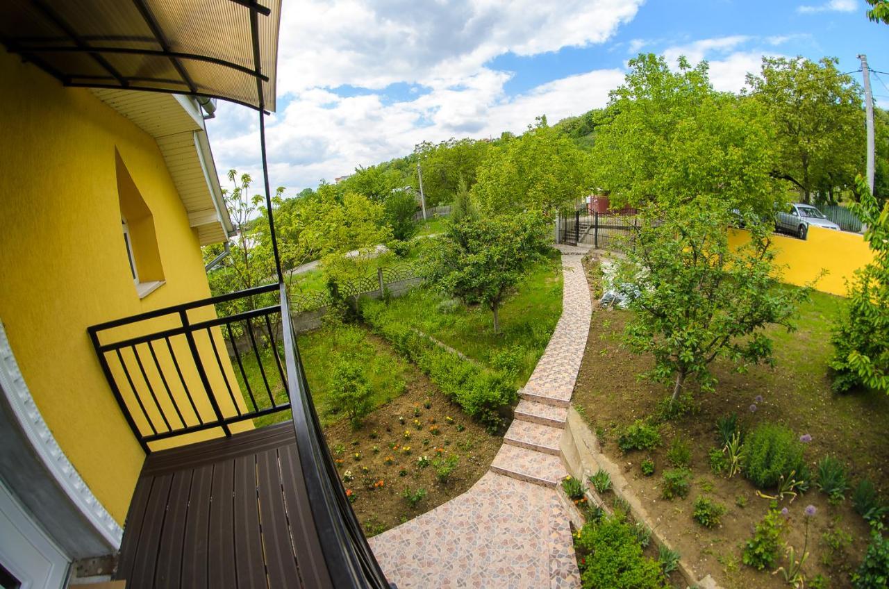 Casa Liana Oradea Exterior foto